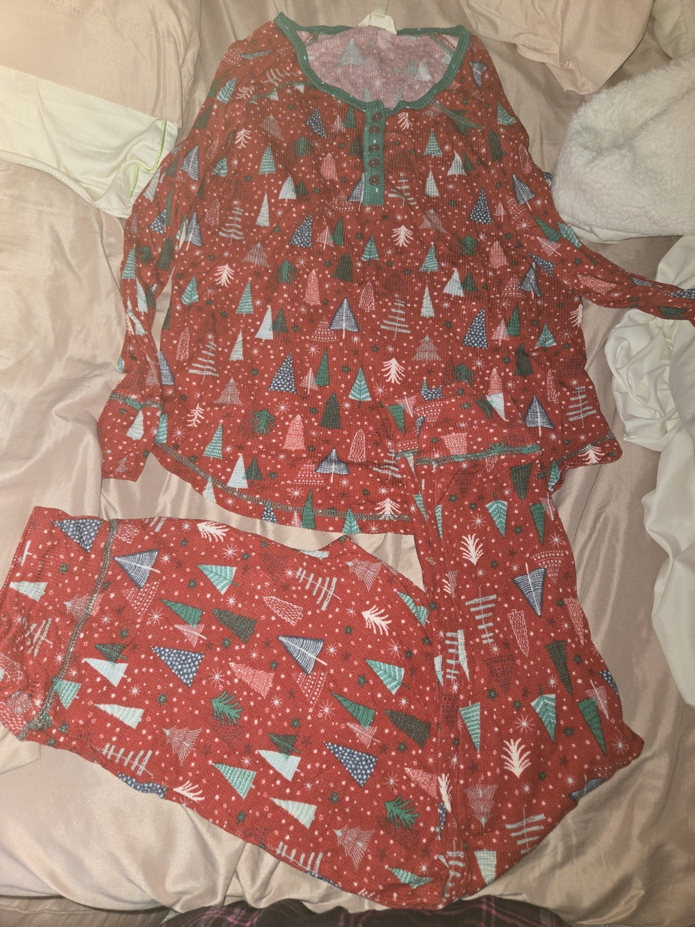 Christmas Tree-Print Pajama Set